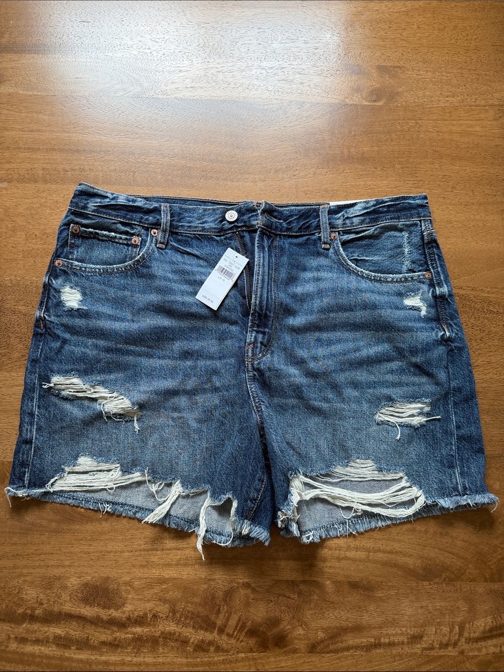 American Eagle 90s Boyfriend Distressed Denim Jean Shorts Sz 16